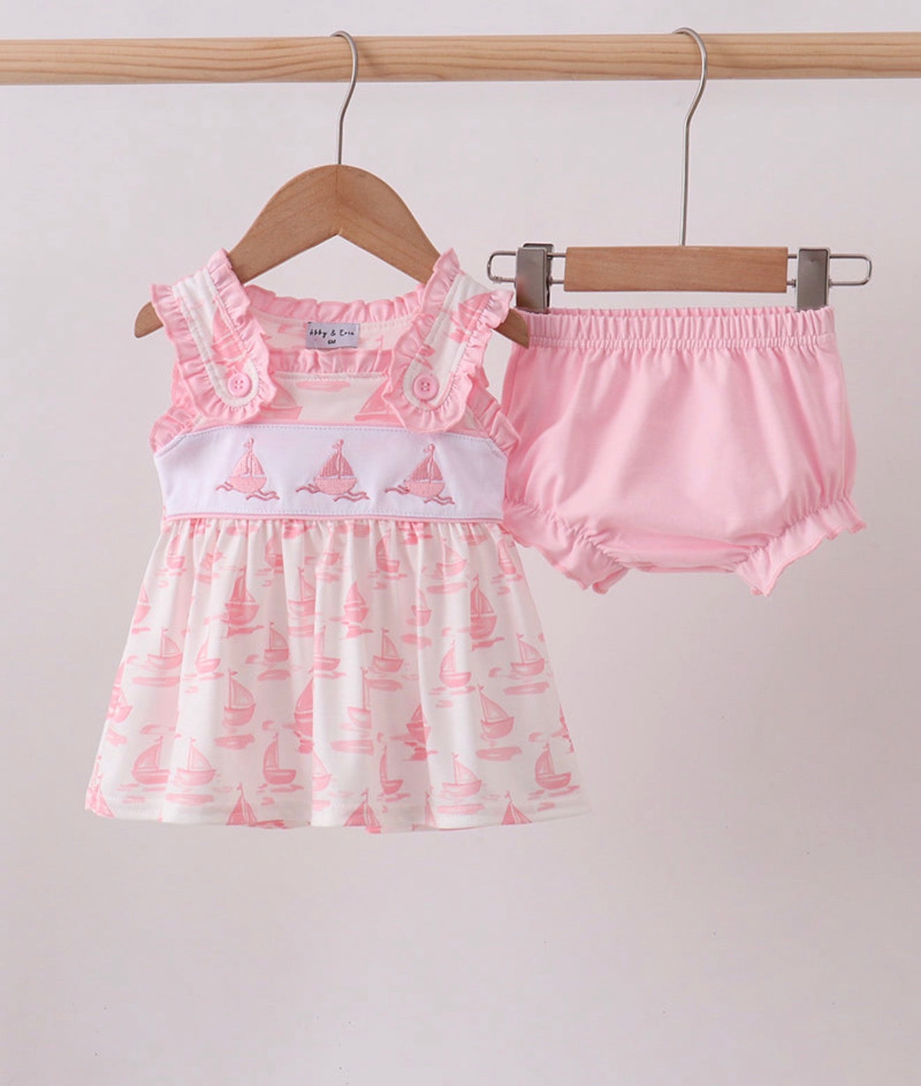 Girls pink sailboats